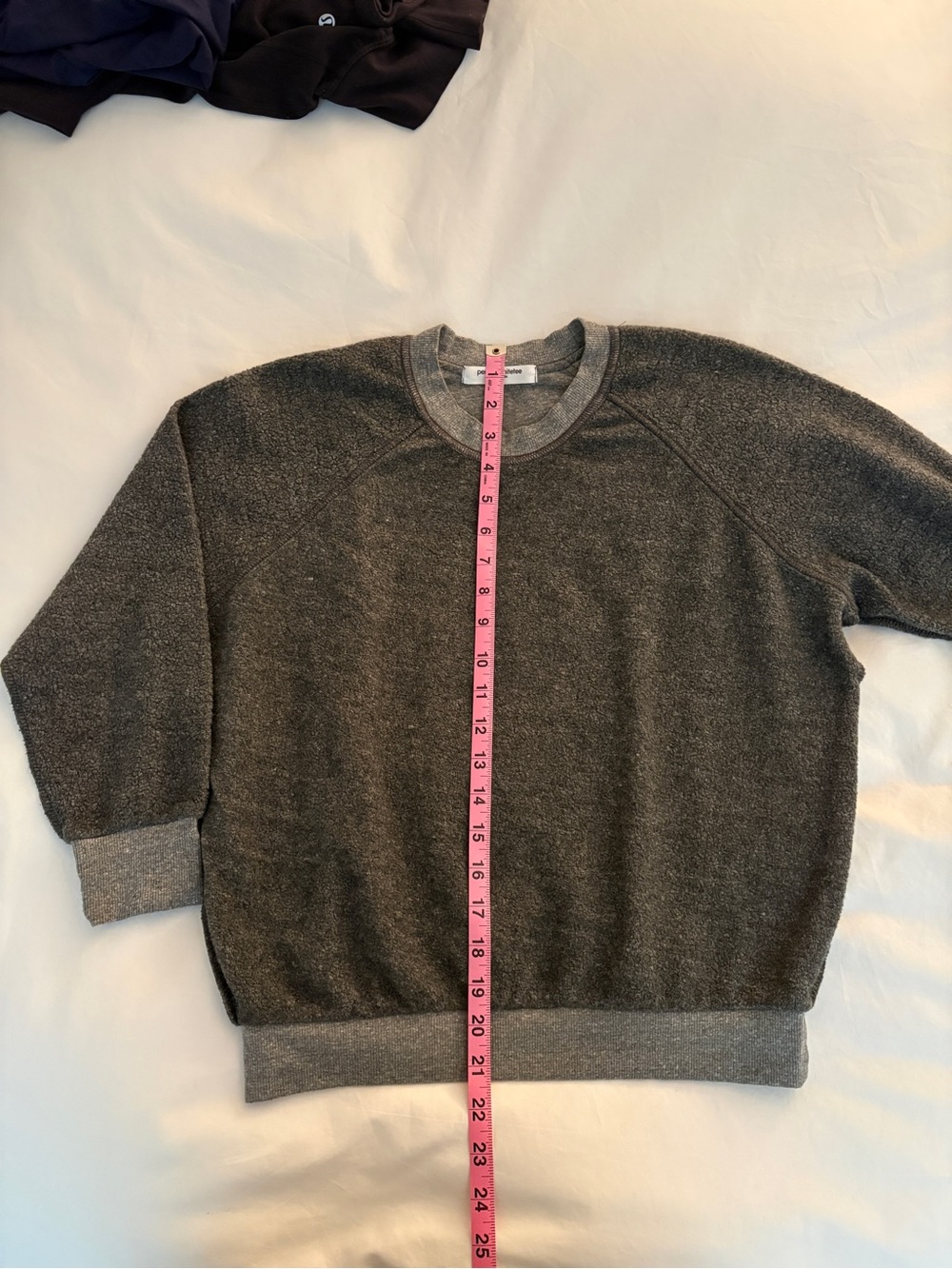 Perfect White Tee women's Ziggy "Shrunken" sweatshirt - Picture 4 of 7